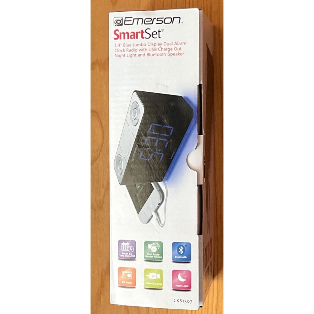 Emerson BLUETOOTH Digital Alarm Clock FM Radio DUAL ALARMS USB Charge CK51507 - Picture 5 of 8